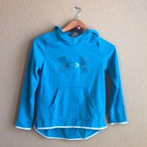 Under Armour girls Medium hoodie